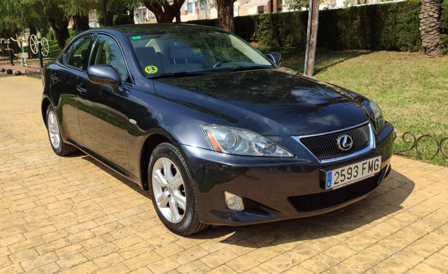 Lexus Is220d Premiun