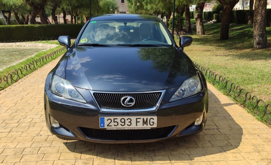 Lexus Is220d Premiun