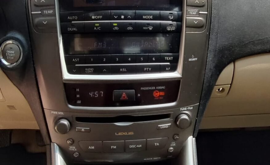 Lexus Is220d Premiun