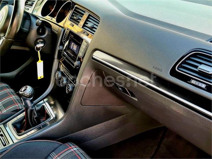 VOLKSWAGEN Golf 2.0 TSI GTI BMT
