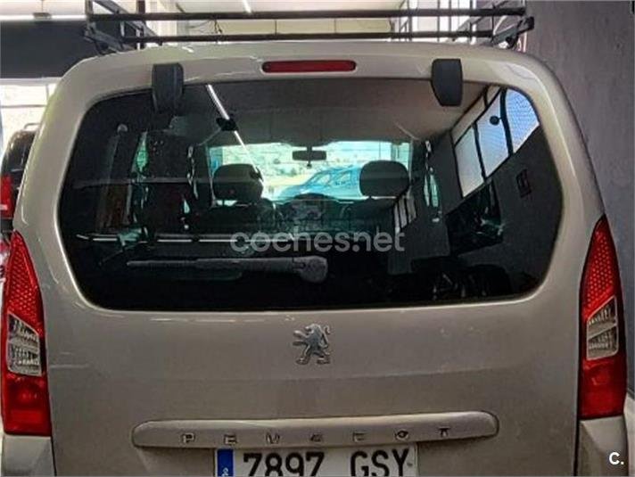 PEUGEOT Partner Tepee Premium 1.6 HDi