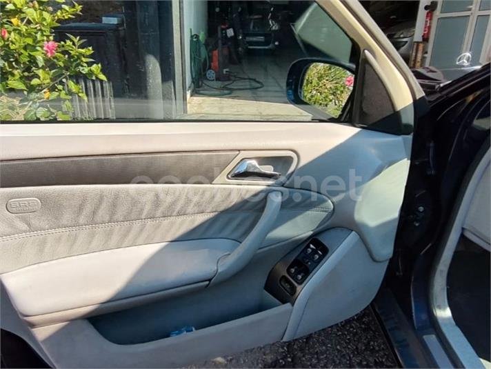 MERCEDES-BENZ Clase C 220 CDI AVANTGARDE