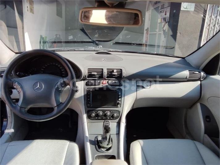 MERCEDES-BENZ Clase C 220 CDI AVANTGARDE